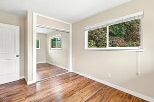 1744 Overland Dr, Grants Pass, OR 97527 - Photo 31