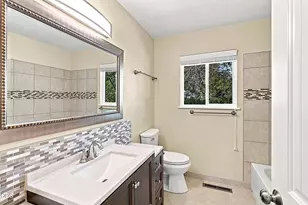 1744 Overland Dr, Grants Pass, OR 97527 - Photo 25