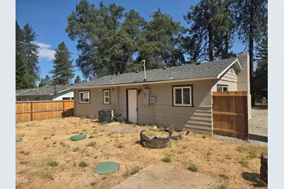 201 Acorn, Merlin, OR 97532 - Photo 7