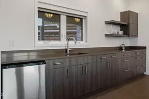 55543 Huntington Rd, Bend, OR 97707 - Photo 63