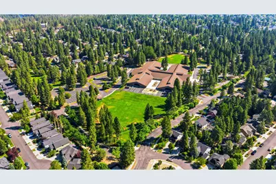 19765 Clarion Avenue, Bend, OR 97702 - Photo 57