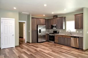 2032 SW Allen Creek Rd, Grants Pass, OR 97527 - Photo 15