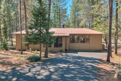 57077 Fox Lane, Sunriver, OR 97707 - Photo 1