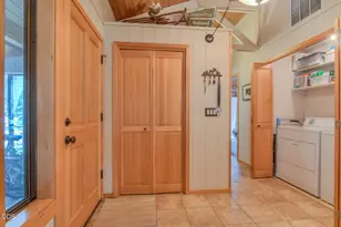 57077 Fox Ln, Sunriver, OR 97707 - Photo 9