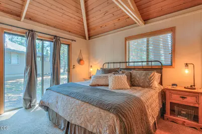 57077 Fox Lane, Sunriver, OR 97707 - Photo 11