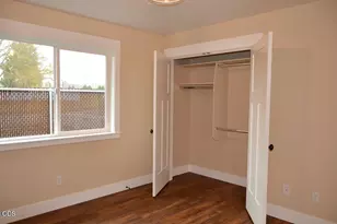 205 SW Quiet Water Ln, Grants Pass, OR 97527 - Photo 15