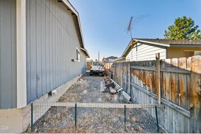 2857 SW Pumice Place, Redmond, OR 97756 - Photo 25