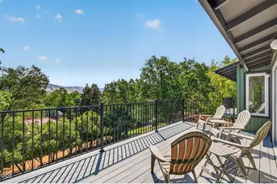 676 Cherry Lane, Ashland, OR 97520 - Photo 15