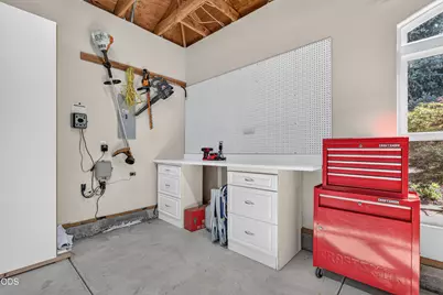 159 Princeville Drive, Eagle Point, OR 97524 - Photo 45