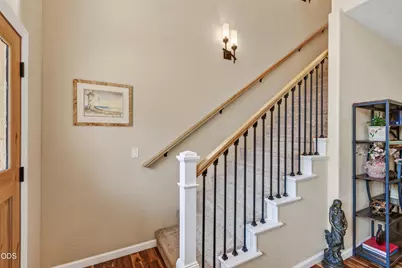 159 Princeville Drive, Eagle Point, OR 97524 - Photo 33