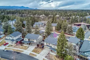 19658 Harvard Pl, Bend, OR 97702 - Photo 39