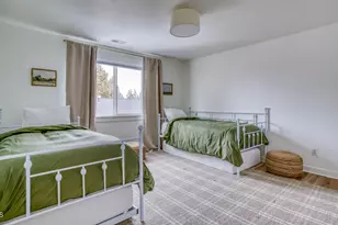 19658 Harvard Pl, Bend, OR 97702 - Photo 29