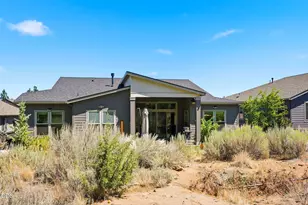 3083 NW Hidden Rdg Dr, Bend, OR 97703 - Photo 33