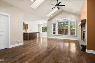 20819 Tamar Ln, Bend, OR 97702 - Photo 5