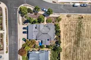 410 Patricia Ln, Eagle Point, OR 97524 - Photo 47