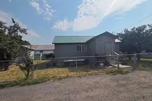239 Siskiyou St, Tulelake, CA 96134 - Photo 15