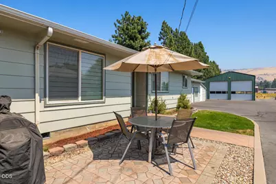 1457 Homedale Road, Klamath Falls, OR 97603 - Photo 9