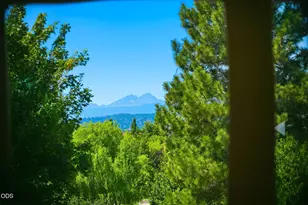 2044 NE Altura Dr, Bend, OR 97701 - Photo 69