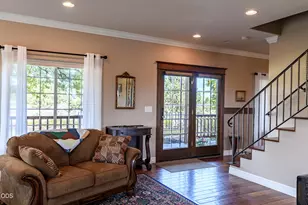 60475 Dakota Trail, Bend, OR 97702 - Photo 9