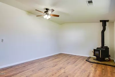 942 NW Maple Court, Redmond, OR 97756 - Photo 3