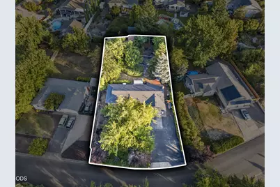 1537 Moon Terrace, Medford, OR 97504 - Photo 35