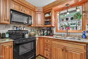 1537 Moon Terrace, Medford, OR 97504 - Photo 11