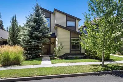 20265 Hufflepuff Court, Bend, OR 97702 - Photo 1