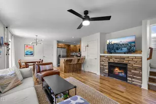 20265 Hufflepuff Ct, Bend, OR 97702 - Photo 11