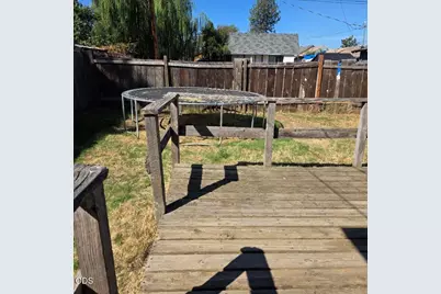 300 S Columbus Avenue, Medford, OR 97501 - Photo 23
