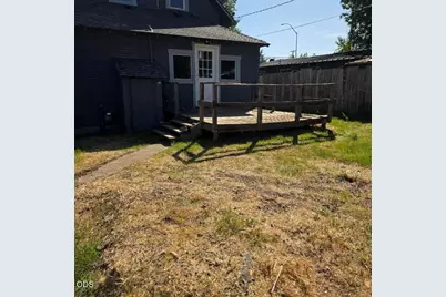 300 S Columbus Avenue, Medford, OR 97501 - Photo 21
