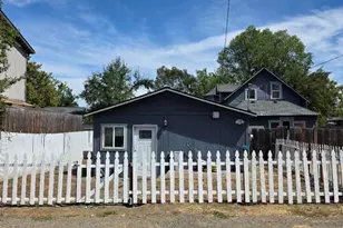 300 S Columbus Ave, Medford, OR 97501 - Photo 27