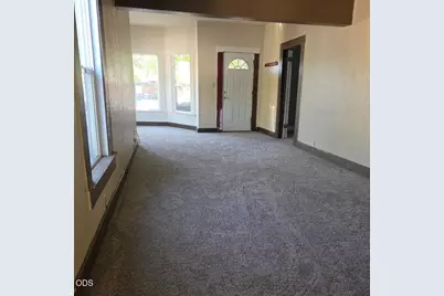 300 S Columbus Avenue, Medford, OR 97501 - Photo 5