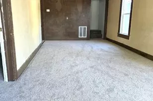 300 S Columbus Ave, Medford, OR 97501 - Photo 3