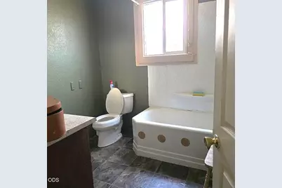 298 S Columbus Avenue, Medford, OR 97501 - Photo 7