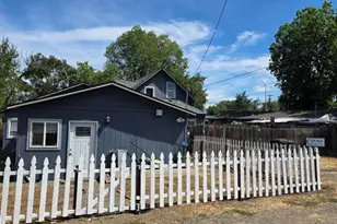 300 S Columbus Ave, Medford, OR 97501 - Photo 29