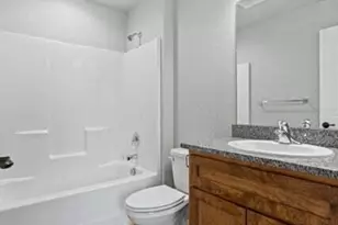 [Address not provided], Central Point, OR 97502 - Photo 11