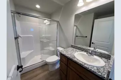 [Address not provided], Central Point, OR 97502 - Photo 17