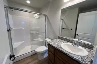 [Address not provided], Central Point, OR 97502 - Photo 17