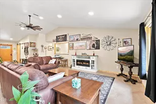 3257 Sardine Creek Rd, Gold Hill, OR 97525 - Photo 11