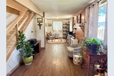 168 S 3rd Avenue, Chiloquin, OR 97624 - Photo 5