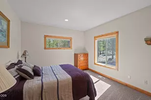 16780 Sun Country Dr, Bend, OR 97707 - Photo 17