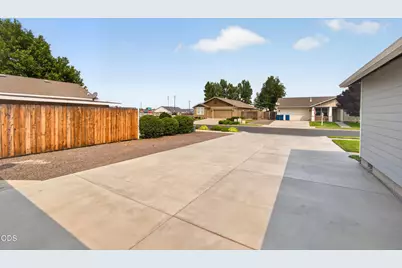 722 NE Stoneridge Loop, Prineville, OR 97754 - Photo 43