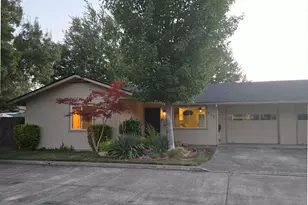 632 SW Sunwood Way, Grants Pass, OR 97526 - Photo 1