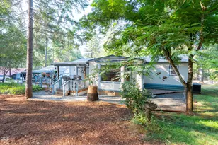 1700 Sykes Creek Rd, Rogue River, OR 97537 - Photo 9
