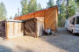 1700 Sykes Creek Rd, Rogue River, OR 97537 - Photo 67