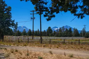 67050 Gist Rd, Bend, OR 97703 - Photo 39