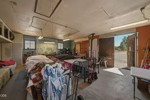 67050 Gist Rd, Bend, OR 97703 - Photo 33