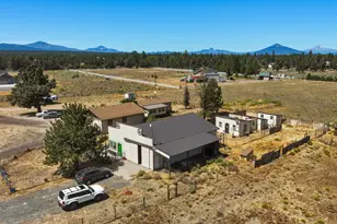 67050 Gist Rd, Bend, OR 97703 - Photo 49