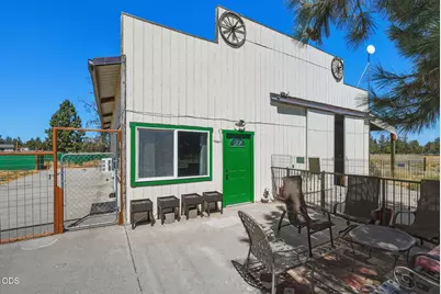67050 Gist Road, Bend, OR 97703 - Photo 17
