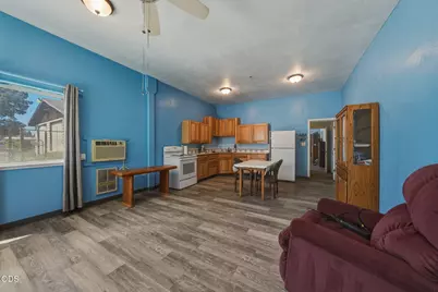 67050 Gist Road, Bend, OR 97703 - Photo 21